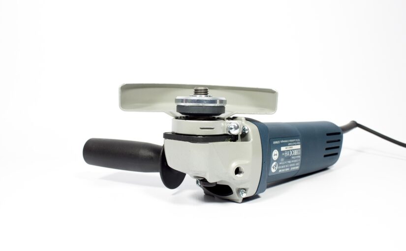 Kokius dažniausiai pasitaikančius garso kolonėlių gedimus galima sutaisyti pačiam namuose ir kada būtina kreiptis į profesionalų Kaune