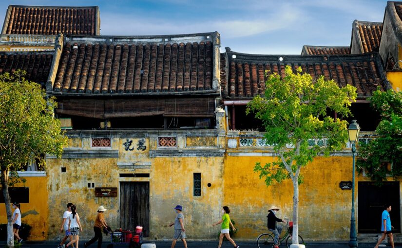 Kauno senamiesčio gatvės, kurias verta aplankyti pėsčiomis: paslėpti kiematai, istoriniai pastatai ir vietų, kurių nerasi jokiame turistiniame žemėlapyje